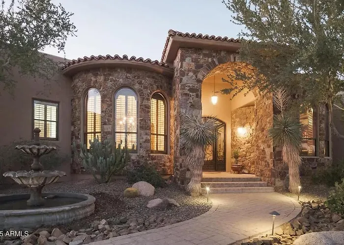 Your Luxury Desert With Pool Hot Tub & Views Cave Creek