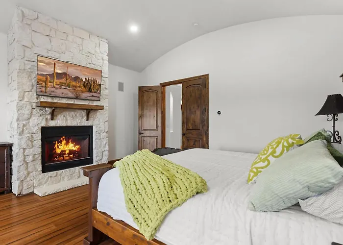 Holiday home Your Luxury Desert With Pool Hot Tub & Views Cave Creek