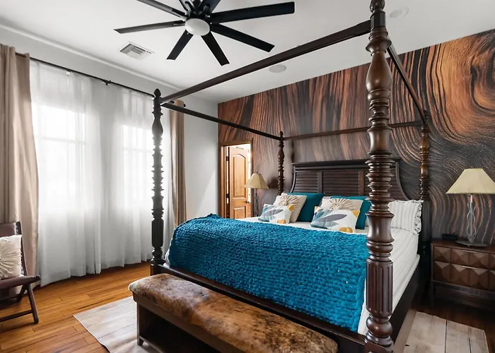Your Luxury Desert With Pool Hot Tub & Views Holiday home Cave Creek