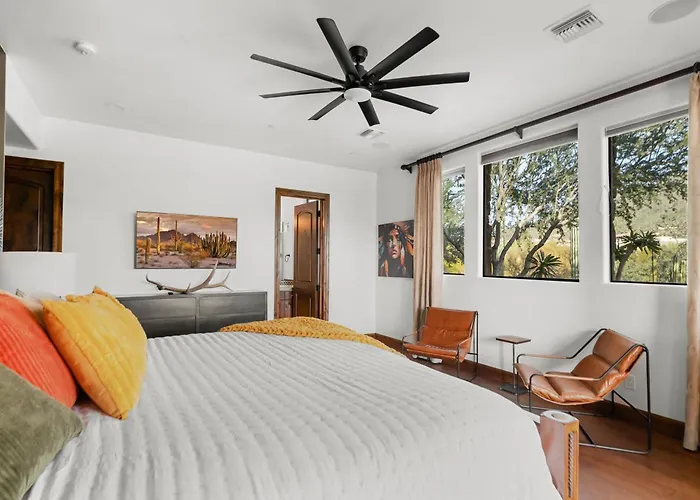 Your Luxury Desert With Pool Hot Tub & Views Cave Creek